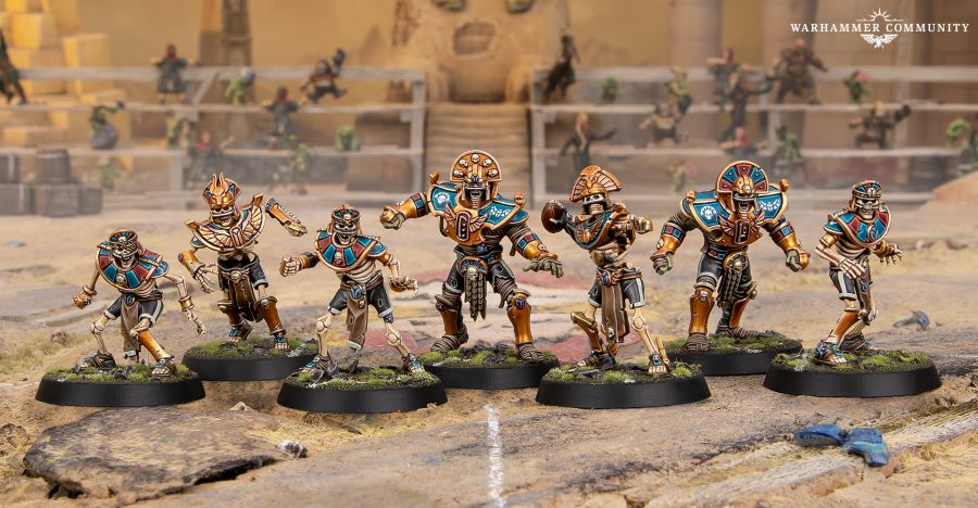 Grusel für alle gegnerischen Choaches: Die "getötete" Tomb Kings kommen gern mal auf den Pitch zurück ...