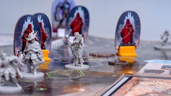 Durch die wohldosierte Heranführung an das Spiel behält man den Überblick …