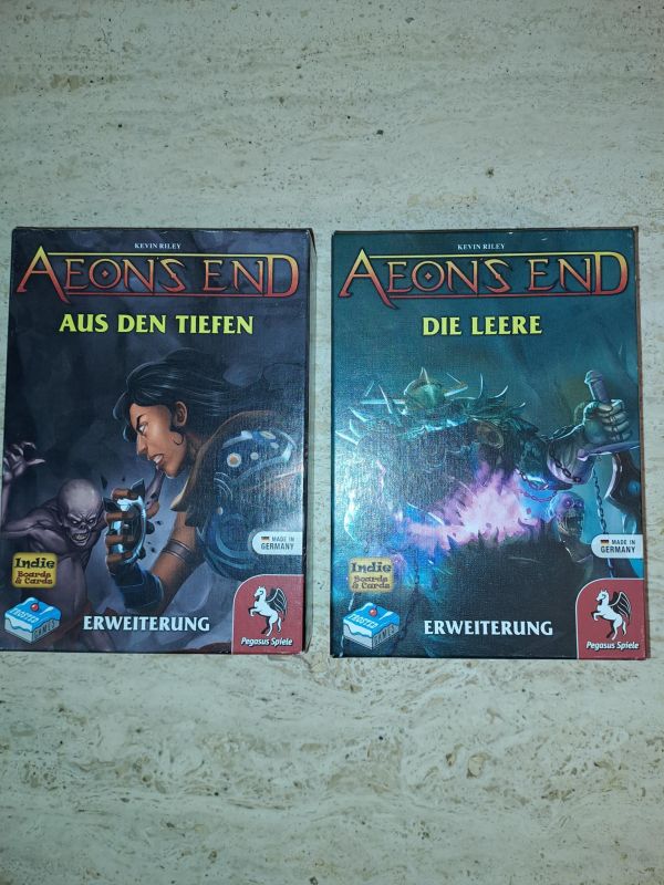 Die Erweiterungen bringen neue Rissmagier, Karten und Endbosse